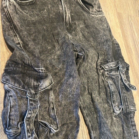 Garage Black Cargo Jeans - Picture 2 of 6
